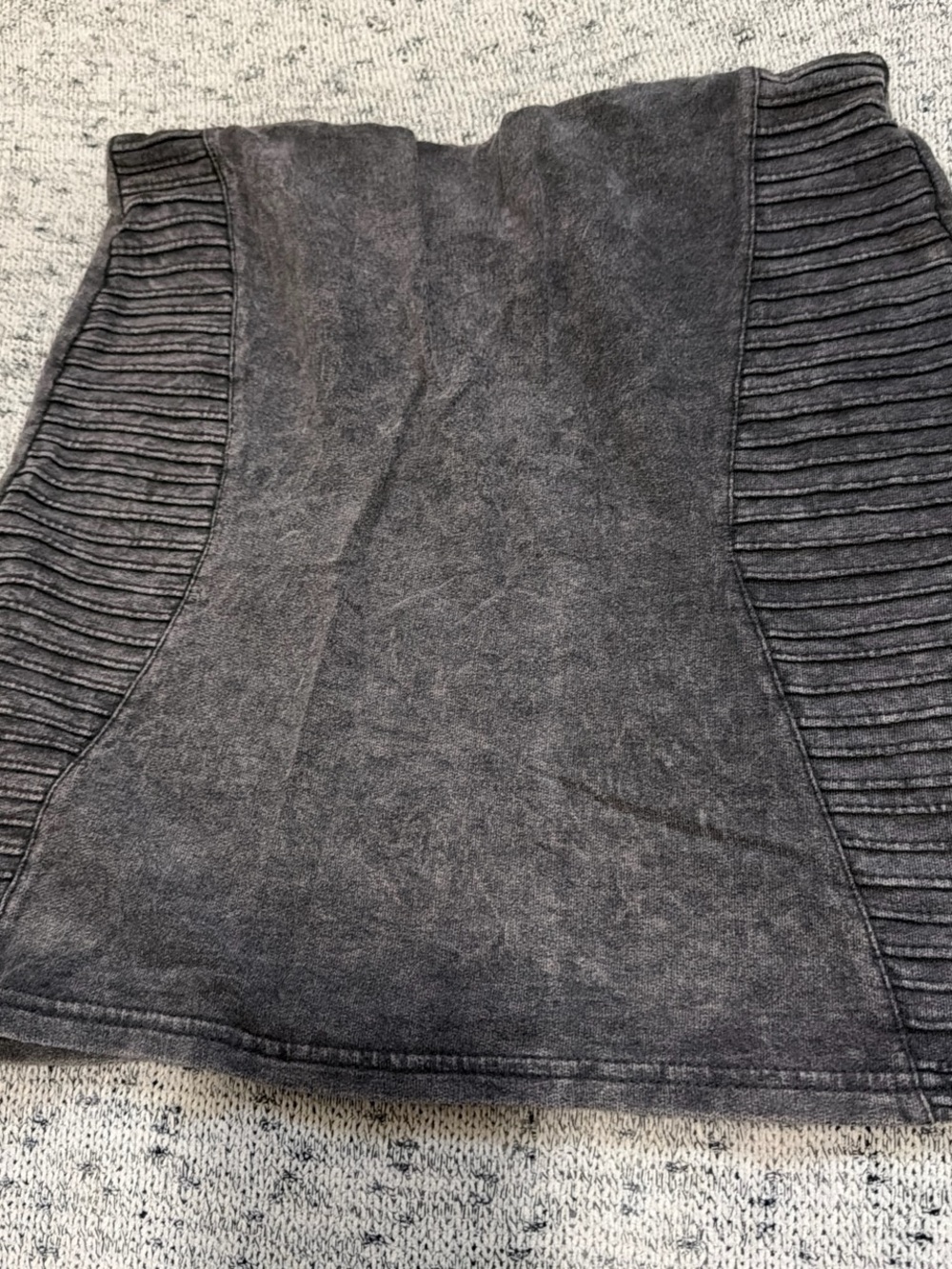 H&M Black Ribbed Waist Mini Skirt